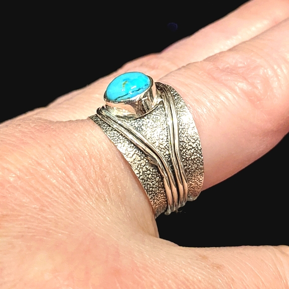 AZ Mohave Turquoise .925 silver ring, size 9.5 - Picture 4 of 8